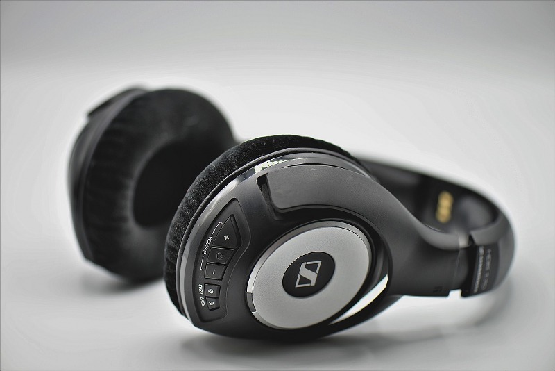 Collegare_le_cuffie_Bluetooth_al_computer__come_farlo_in_modo_facile_e_veloce_800x534